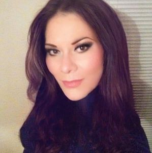 Meet your Posher, Veronica